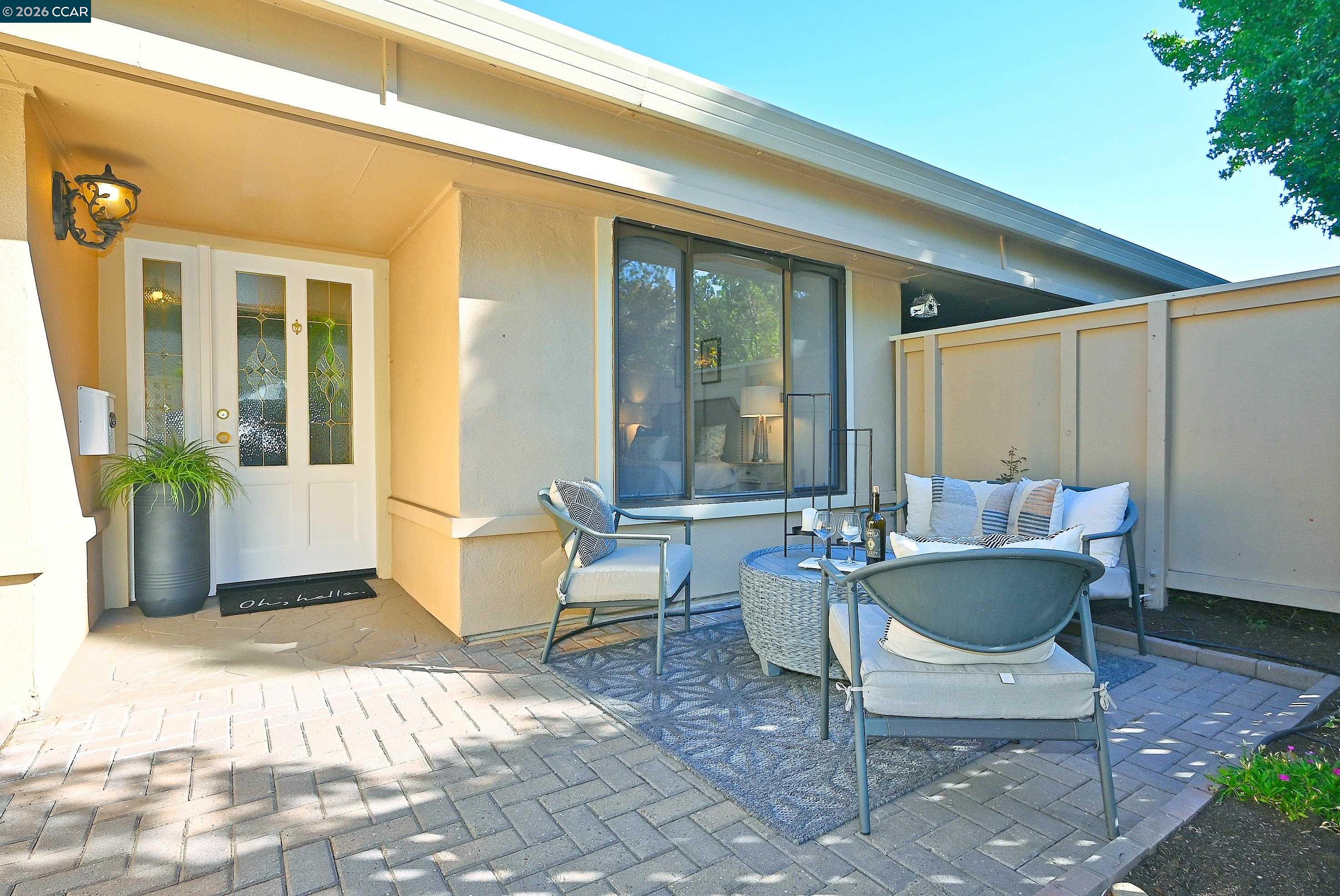 Photo #4: 41138322 Listing: Photo #4