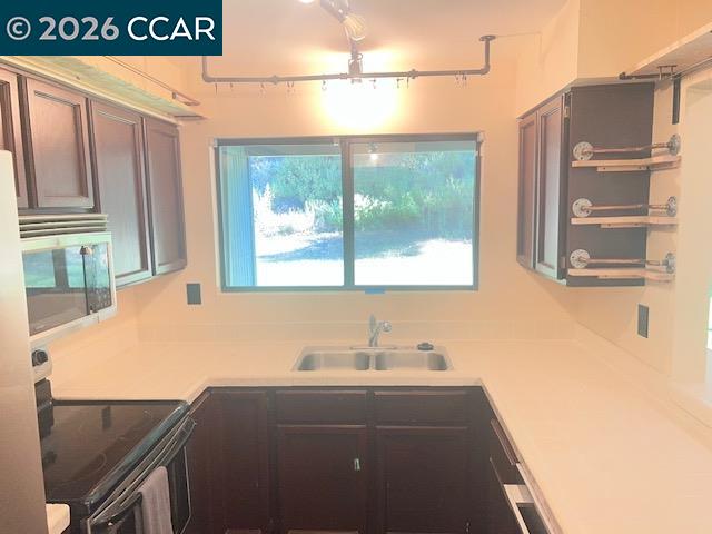 Photo #9: 41138323 Listing: Photo #9