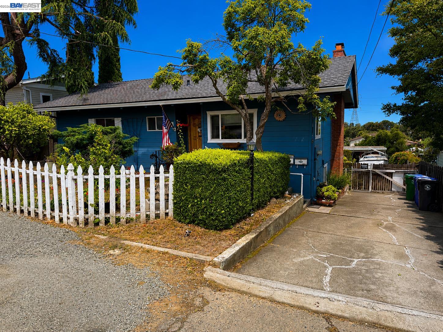 25325 Windfeldt Rd, Hayward CA 94541 — photo 3
