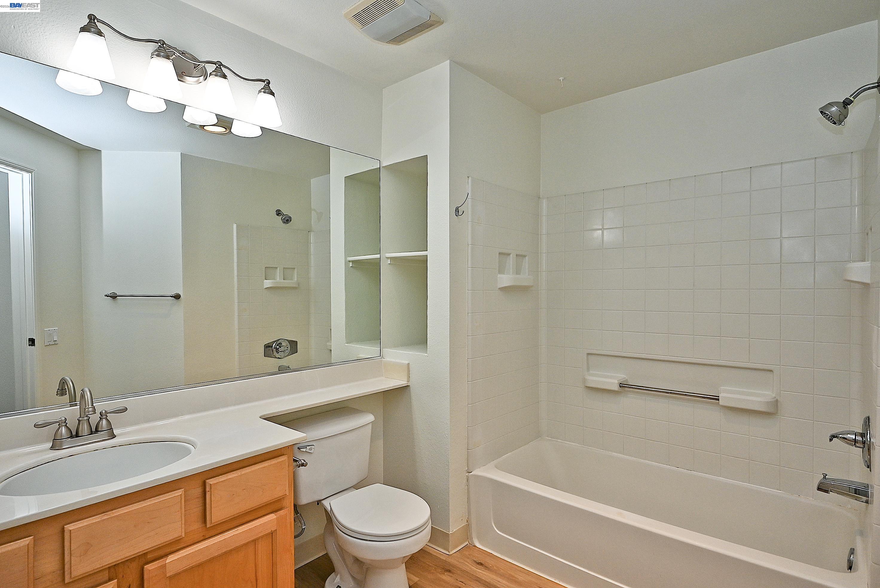 Photo #16: 41138334 Listing: Photo #16