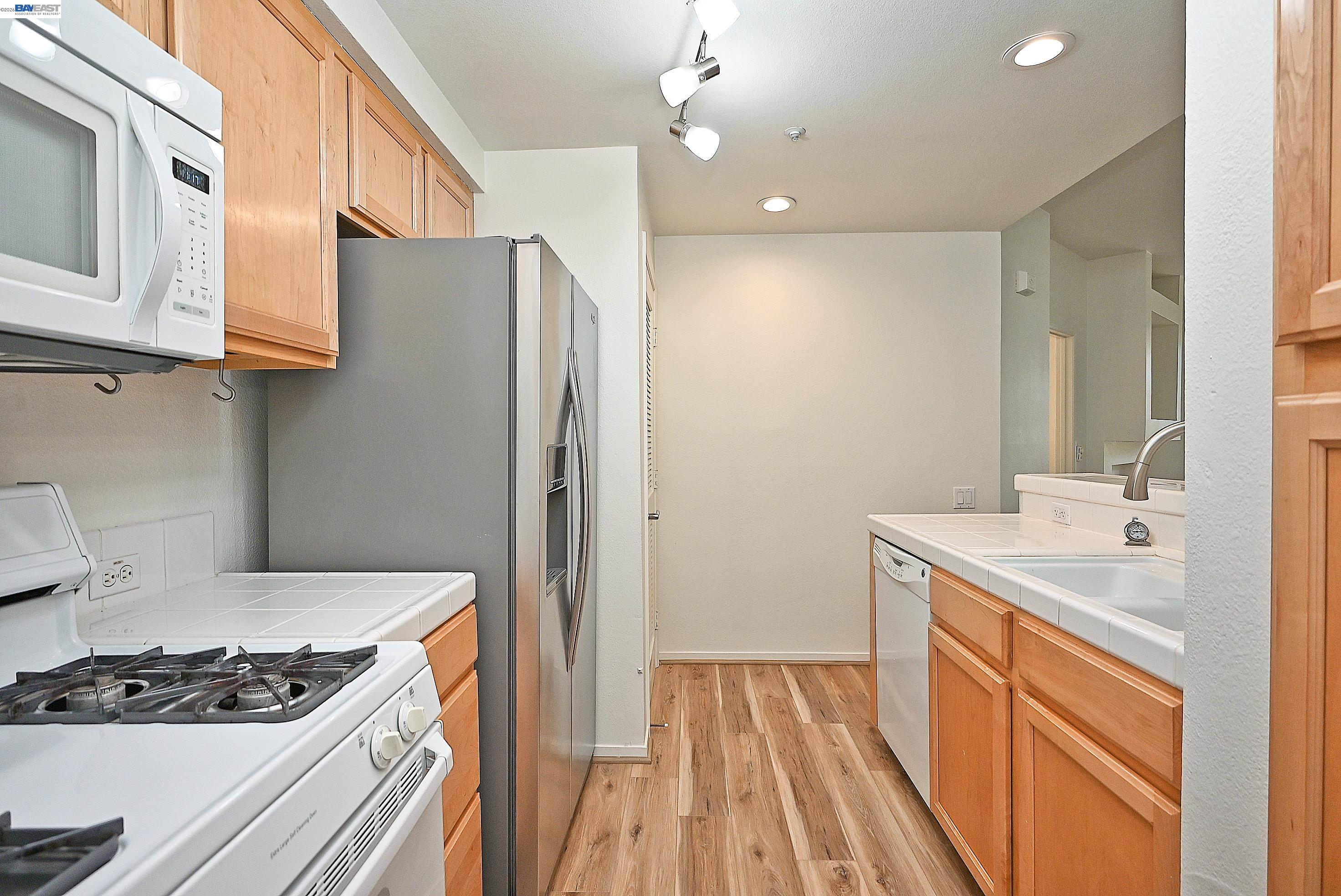 Photo #10: 41138334 Listing: Photo #10
