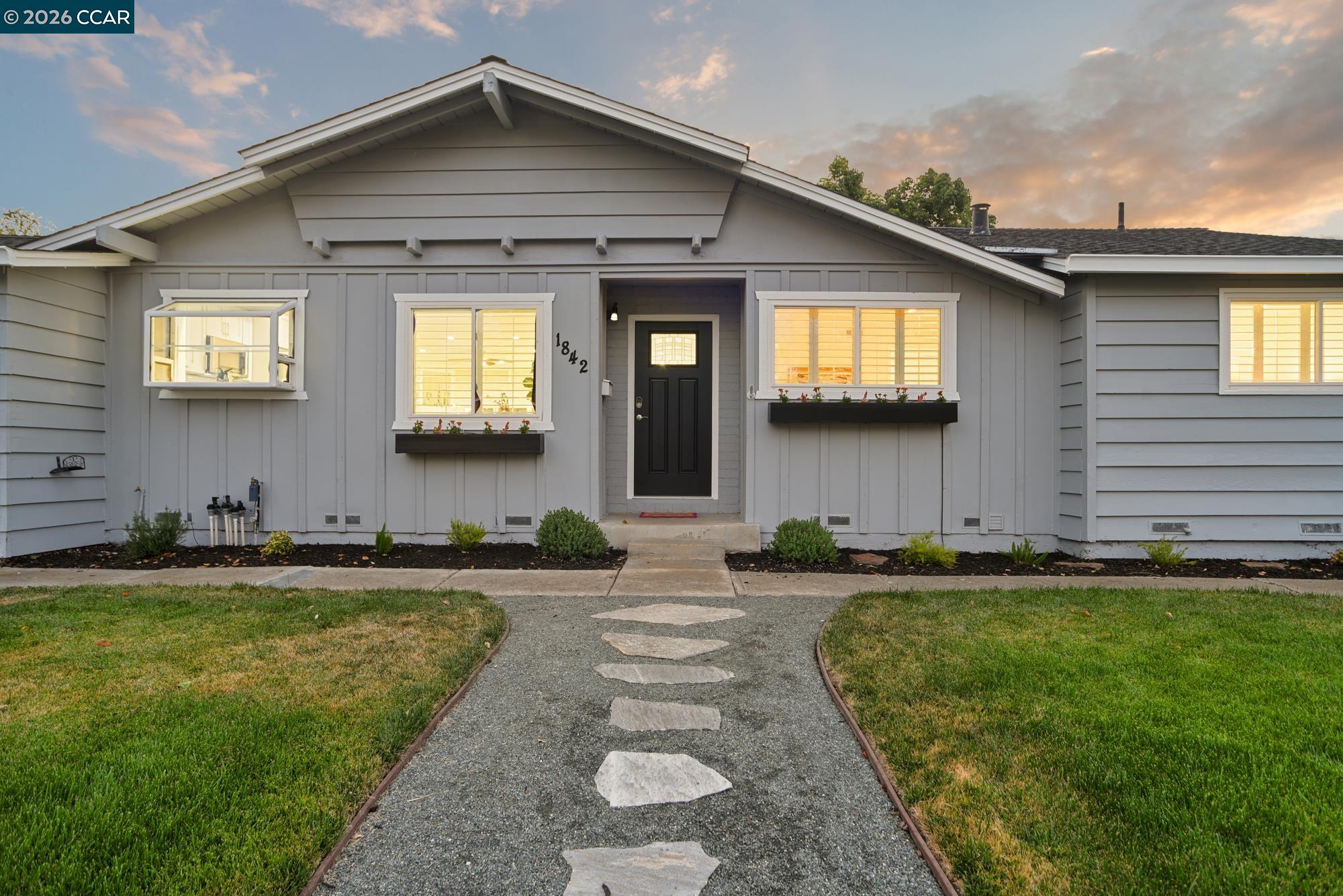 1842 Woodsdale Ct, Concord CA 94521 — photo 2