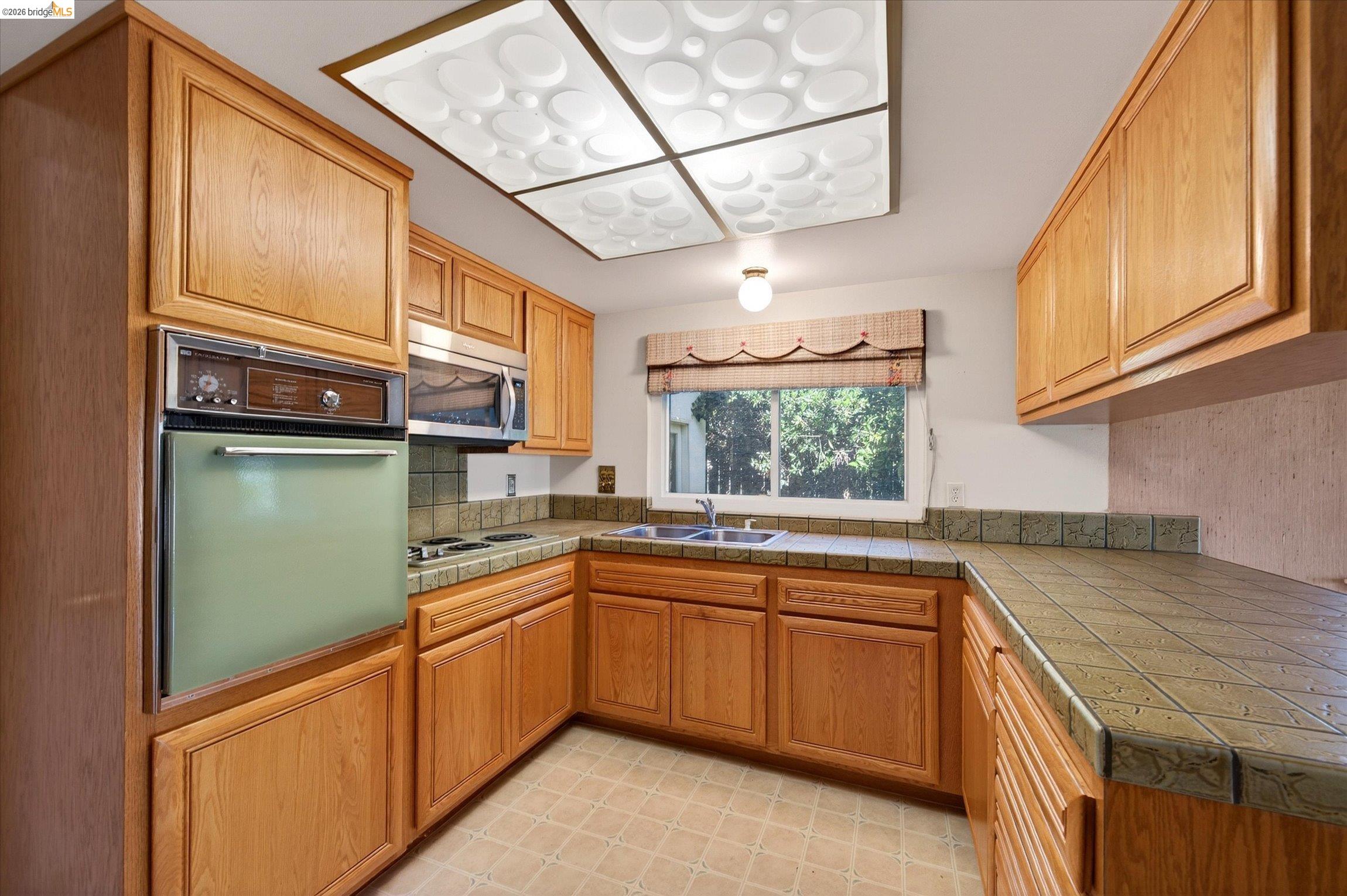 1857 Heatherwood Dr, Pittsburg CA 94565 — photo 6