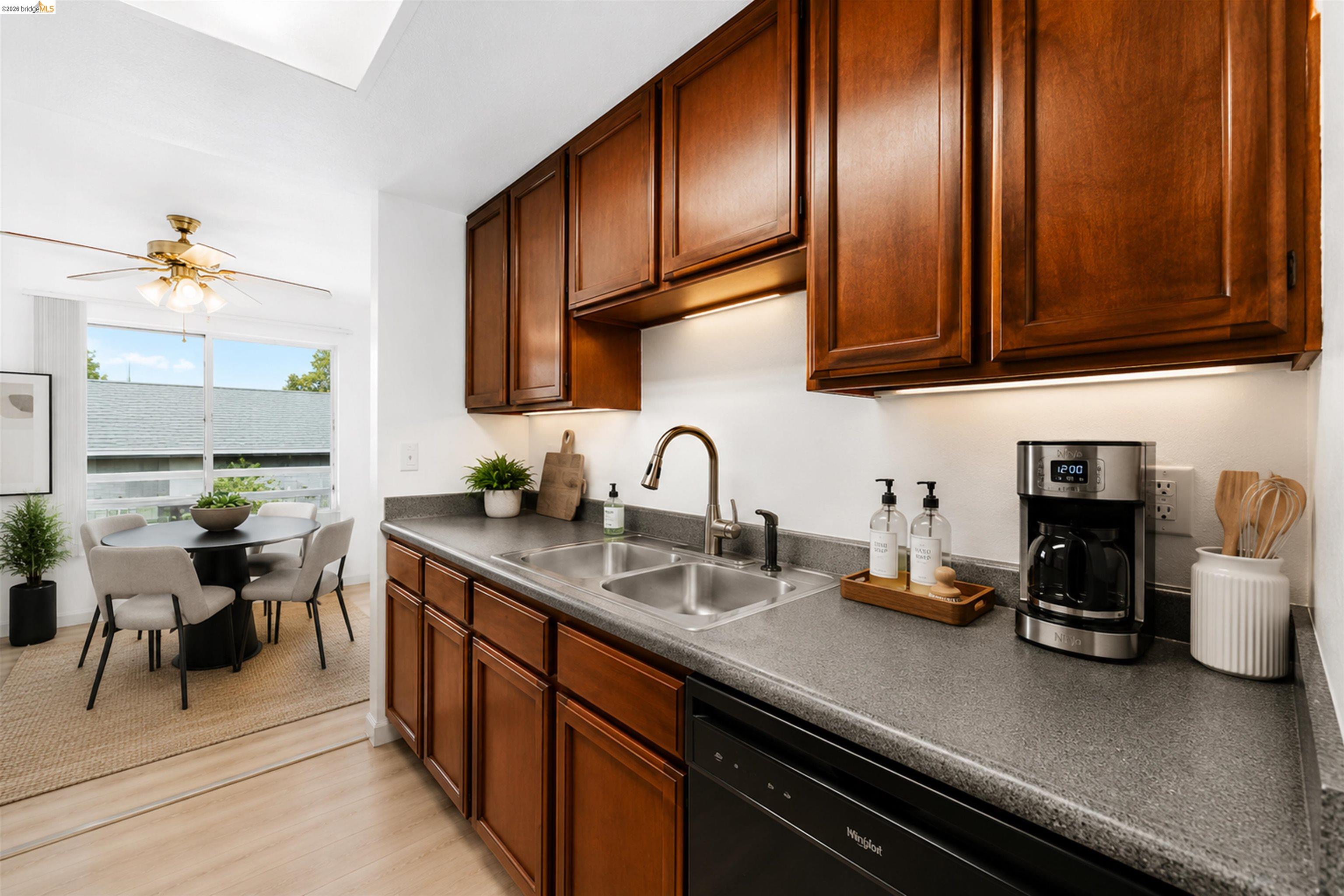4186 San Pablo Dam Rd # A, El Sobrante CA 94803 — photo 18