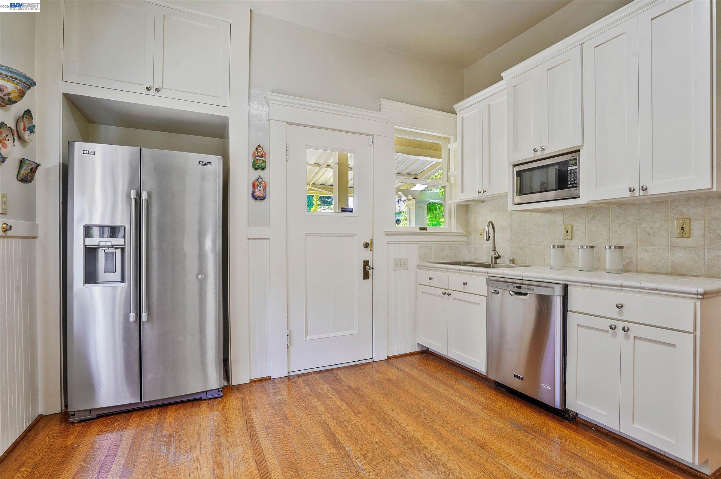 2056 Santa Clara Ave, Alameda CA 94501 — photo 13