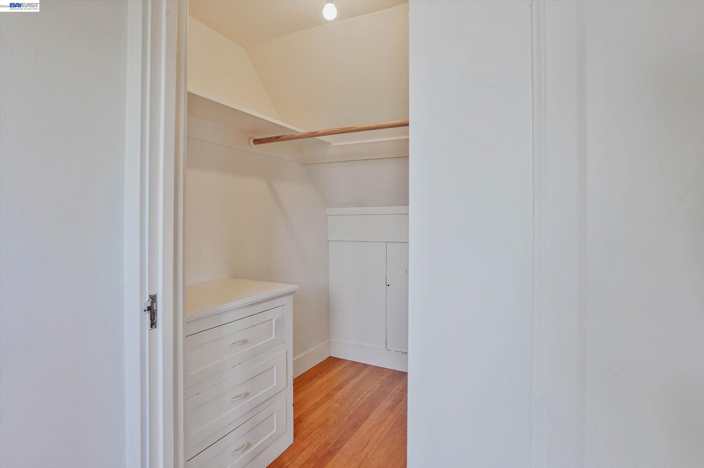 2056 Santa Clara Ave, Alameda CA 94501 — photo 53