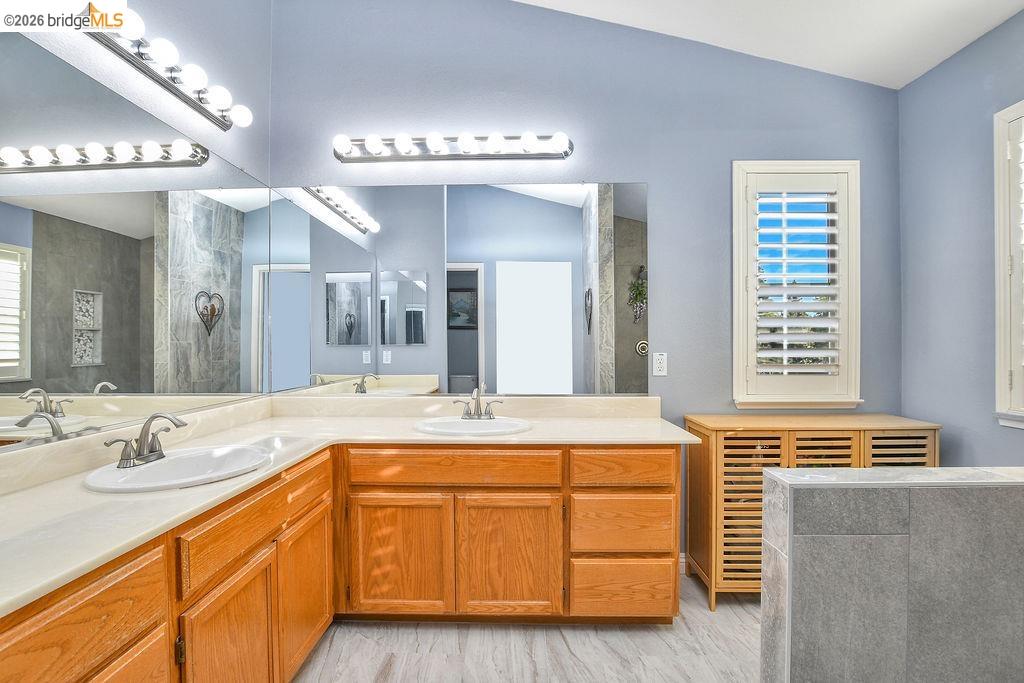 1040 Broadcreek Court, Brentwood CA 94513 — photo 28