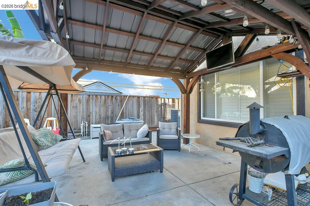 1040 Broadcreek Court, Brentwood CA 94513 — photo 33