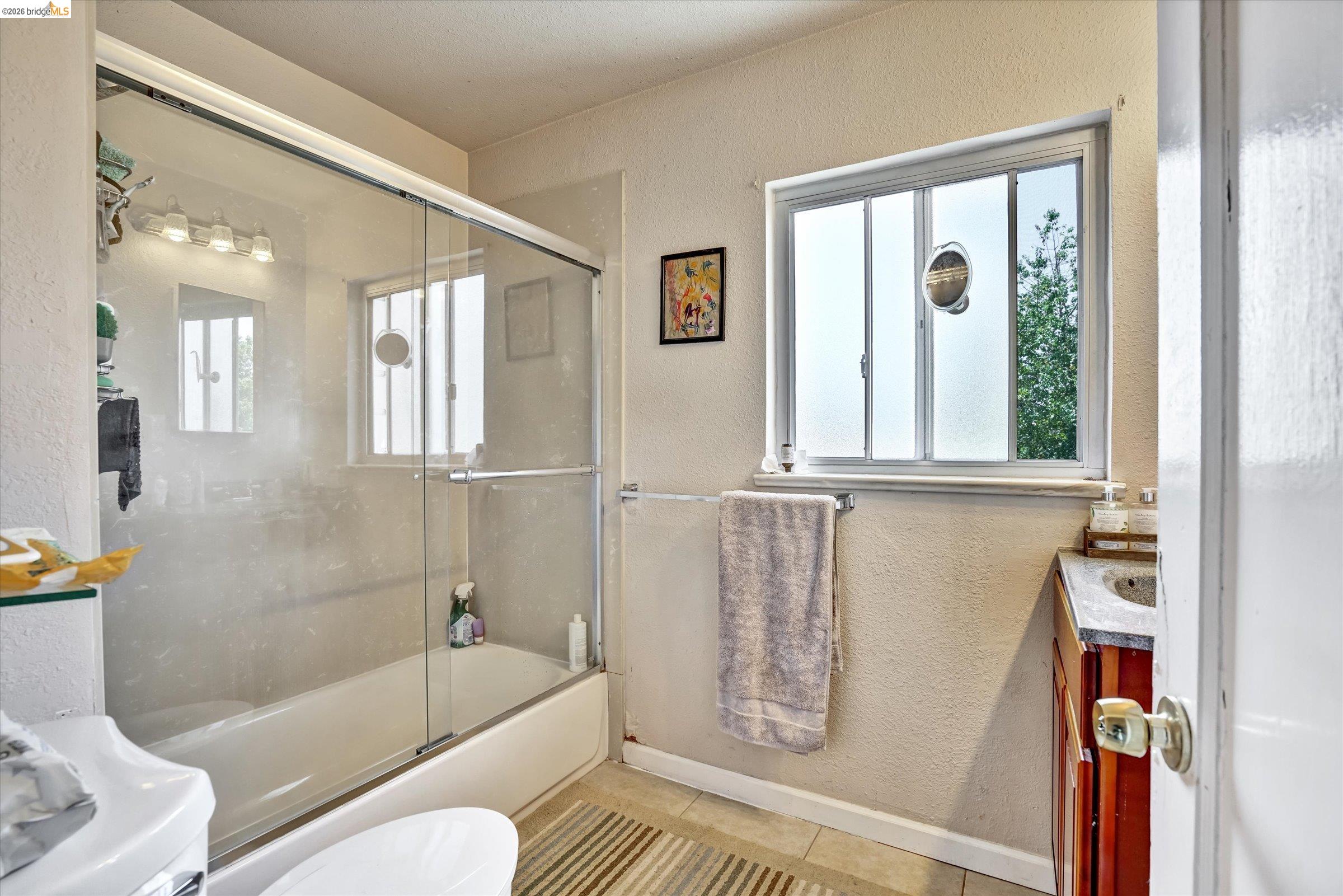 1390 Highland Blvd, Hayward CA 94542 — photo 38