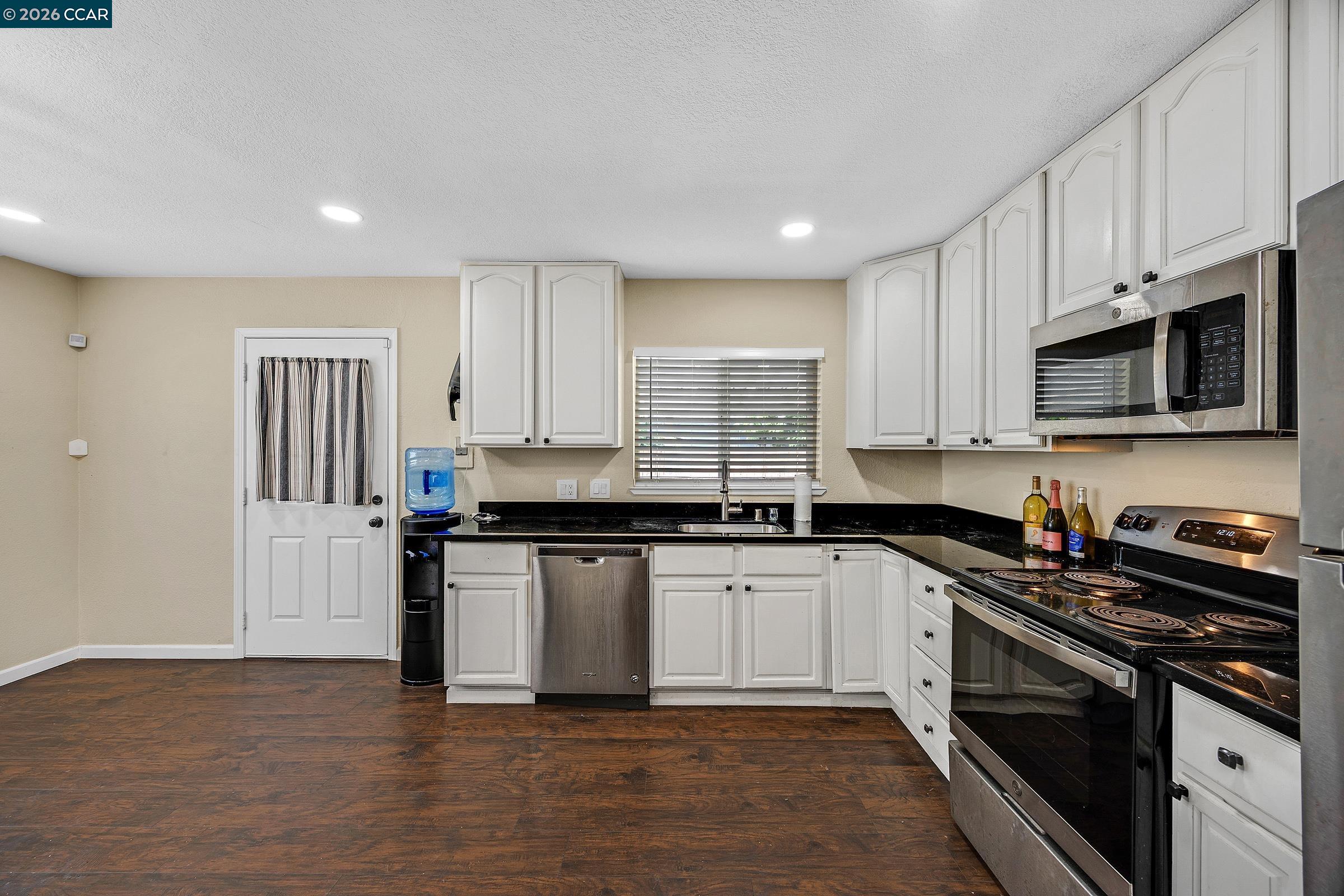 7 Lawrence Ave, Antioch CA 94509 — photo 11