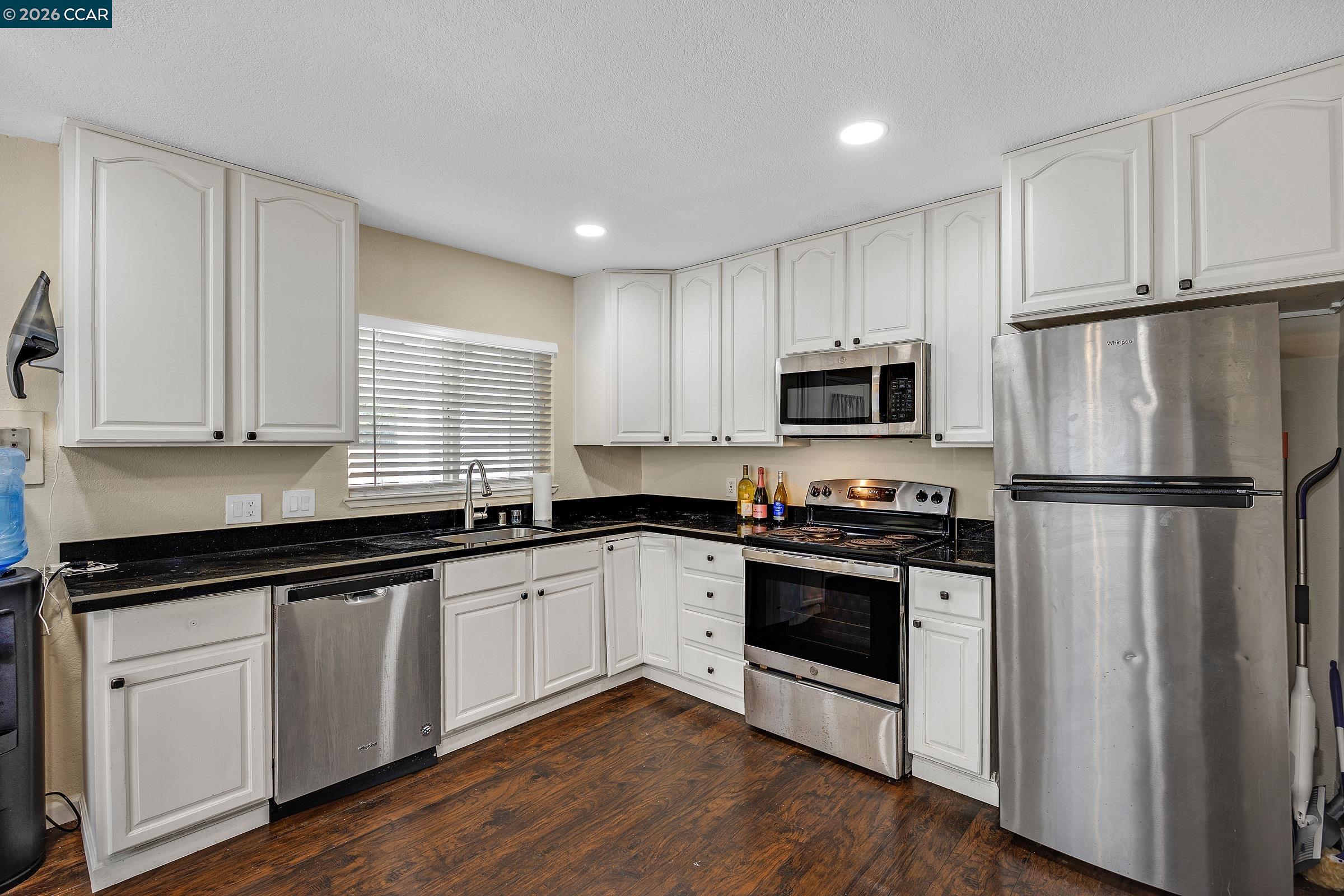 7 Lawrence Ave, Antioch CA 94509 — photo 12