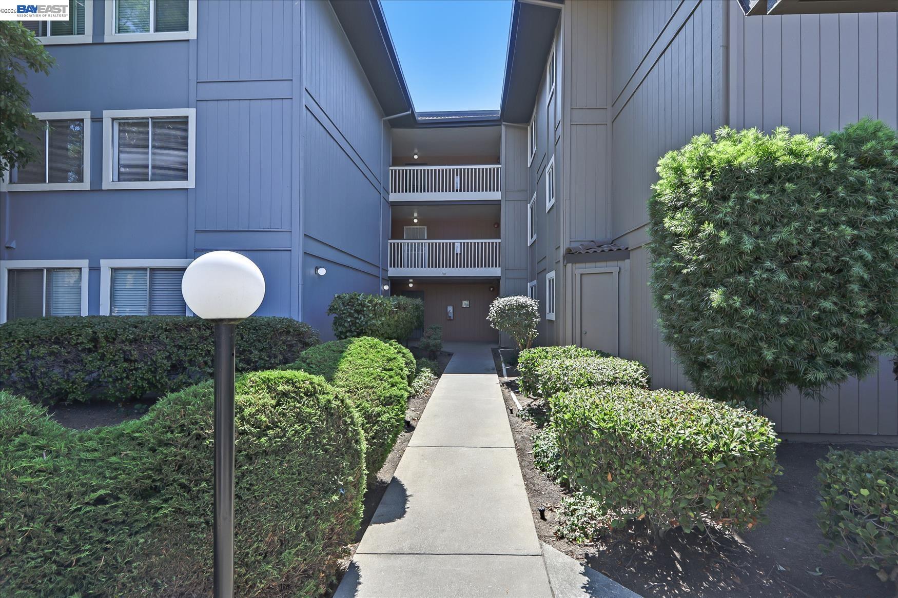 Photo #9: 41138445 Listing: Photo #9