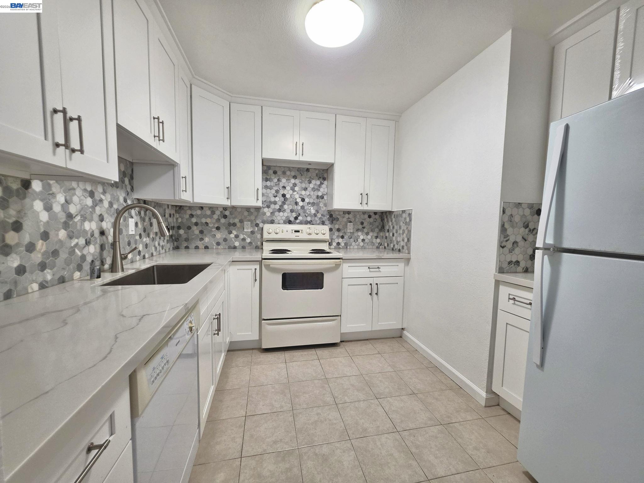 Photo #10: 41138445 Listing: Photo #10