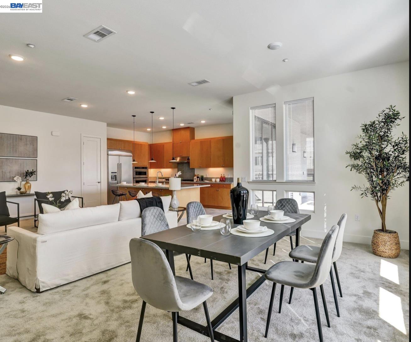 Photo #4: 41138446 Listing: Photo #4