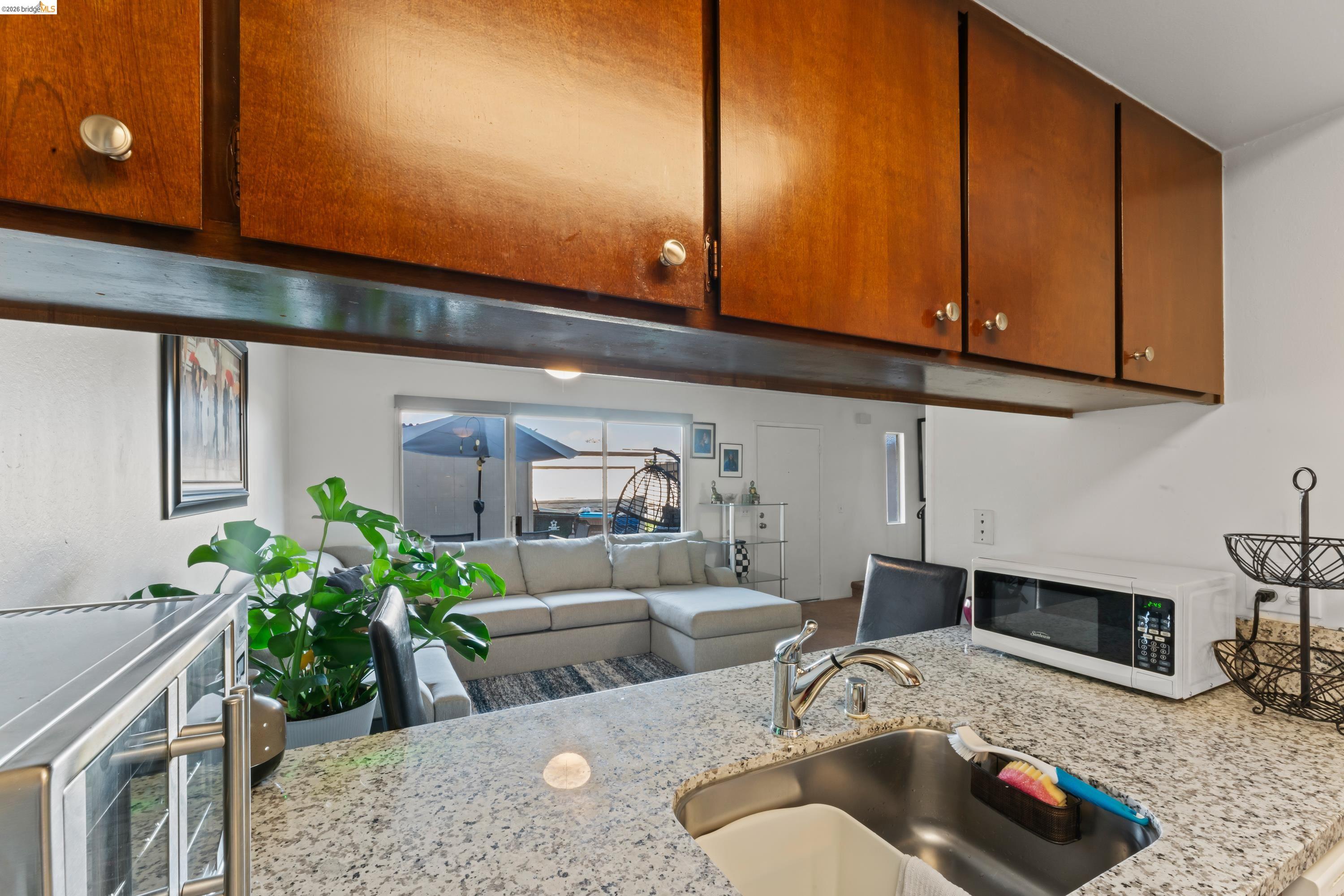 Photo #6: 41138459 Listing: Photo #6