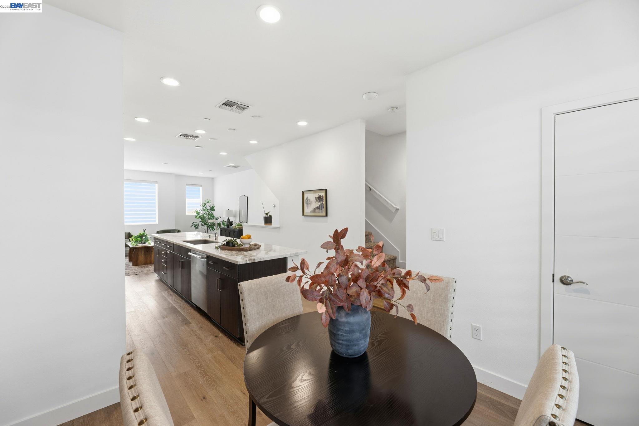 931 Edy Ln, Oakland CA 94607 — photo 17