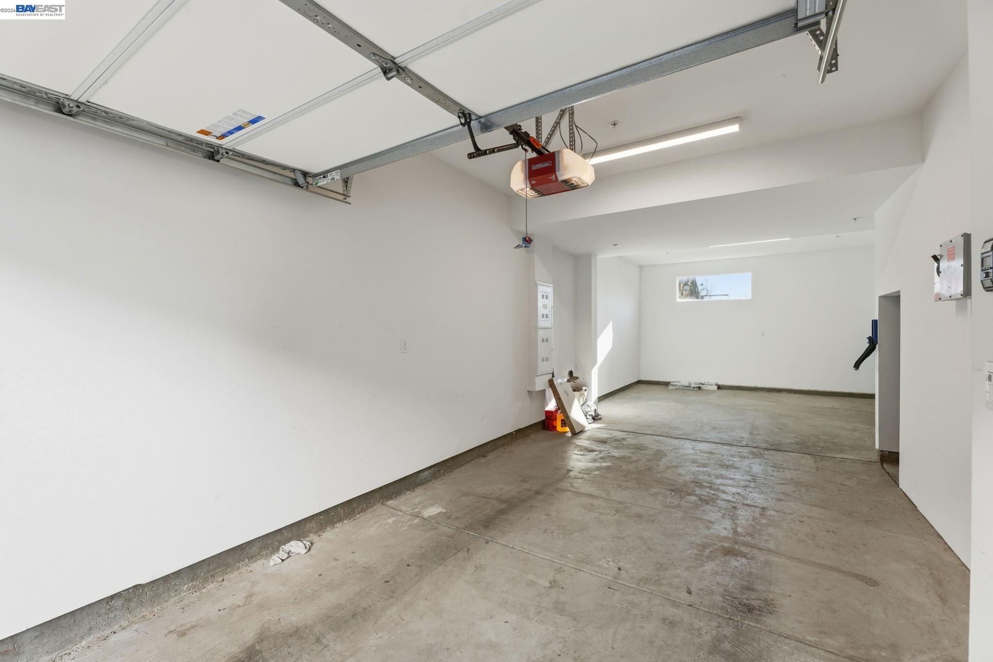 931 Edy Ln, Oakland CA 94607 — photo 35