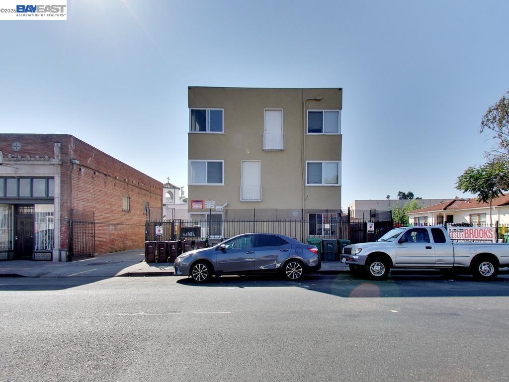 Photo #2: 41138539 Listing: Photo #2