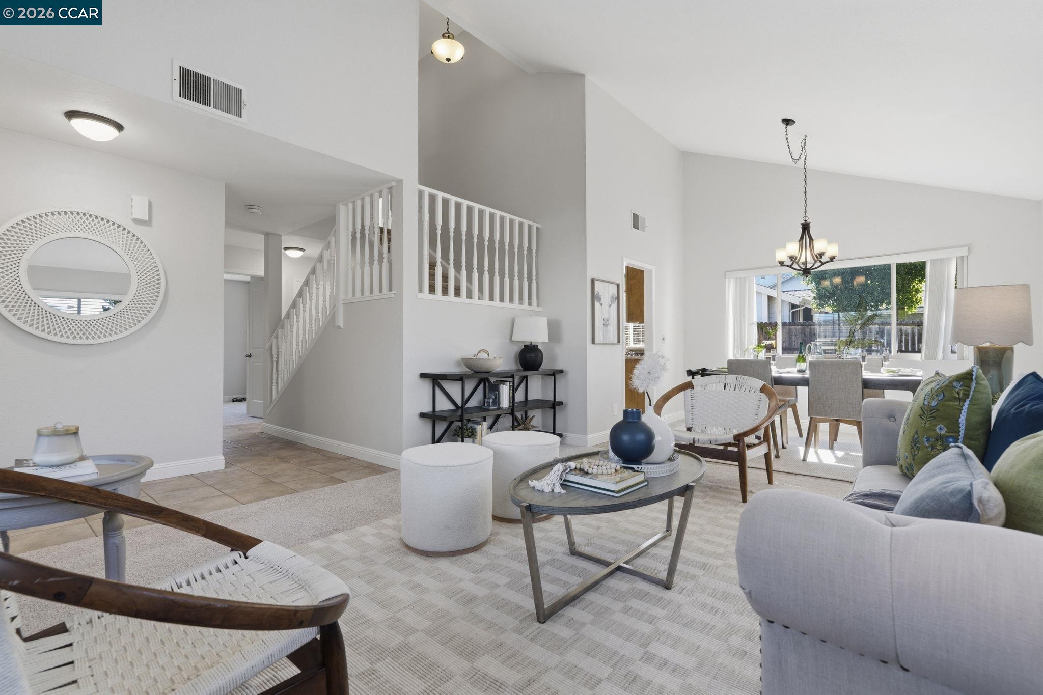 572 Shannon Dr, Vacaville CA 95688 — photo 12