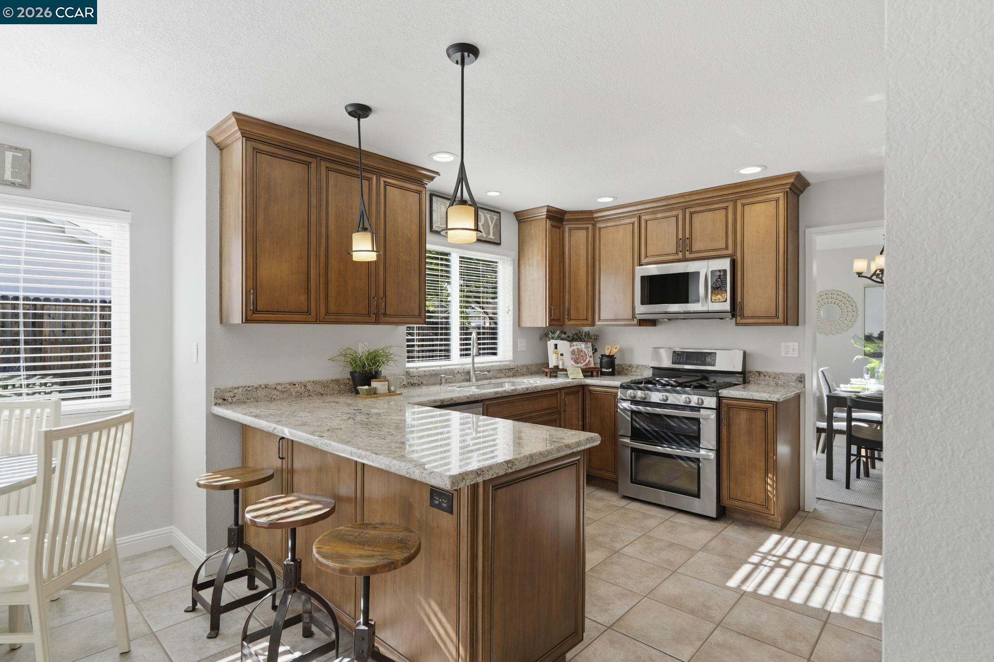 572 Shannon Dr, Vacaville CA 95688 — photo 22