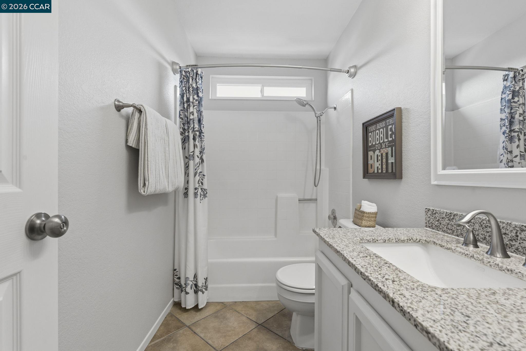 572 Shannon Dr, Vacaville CA 95688 — photo 37