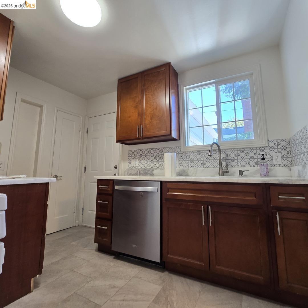 241 Humboldt ST, San Rafael CA 94901 — photo 12