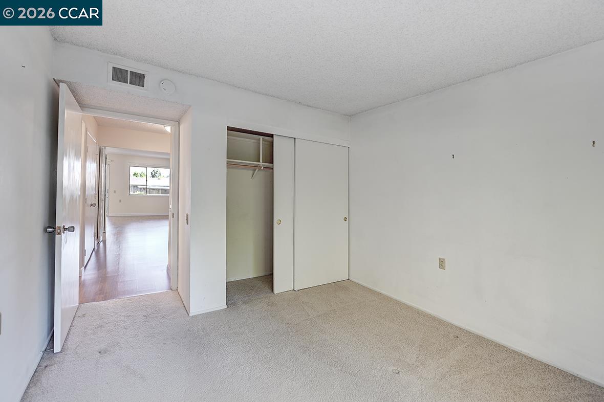 Photo #14: 41138582 Listing: Photo #14