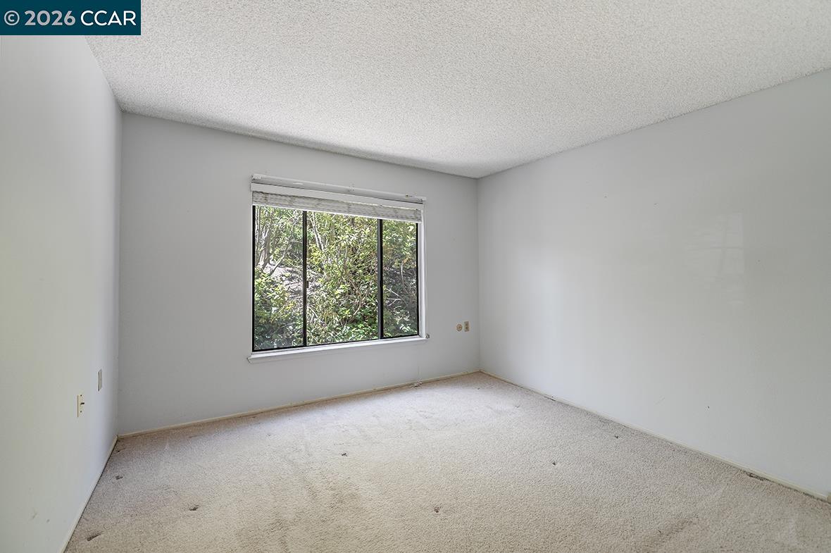 Photo #17: 41138582 Listing: Photo #17
