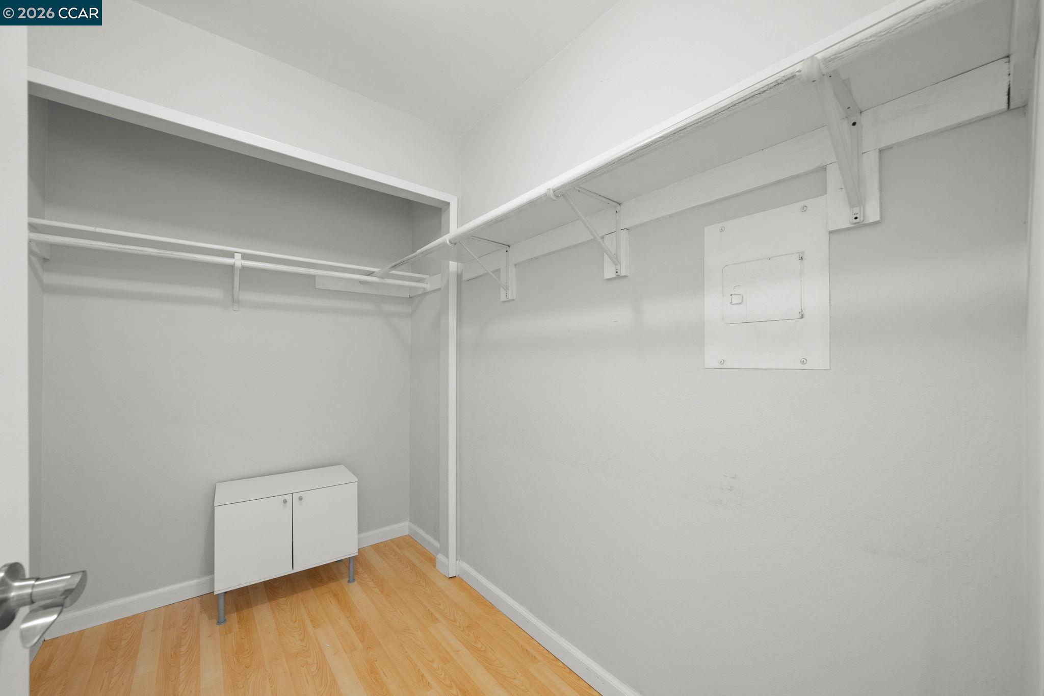Photo #12: 41138589 Listing: Photo #12