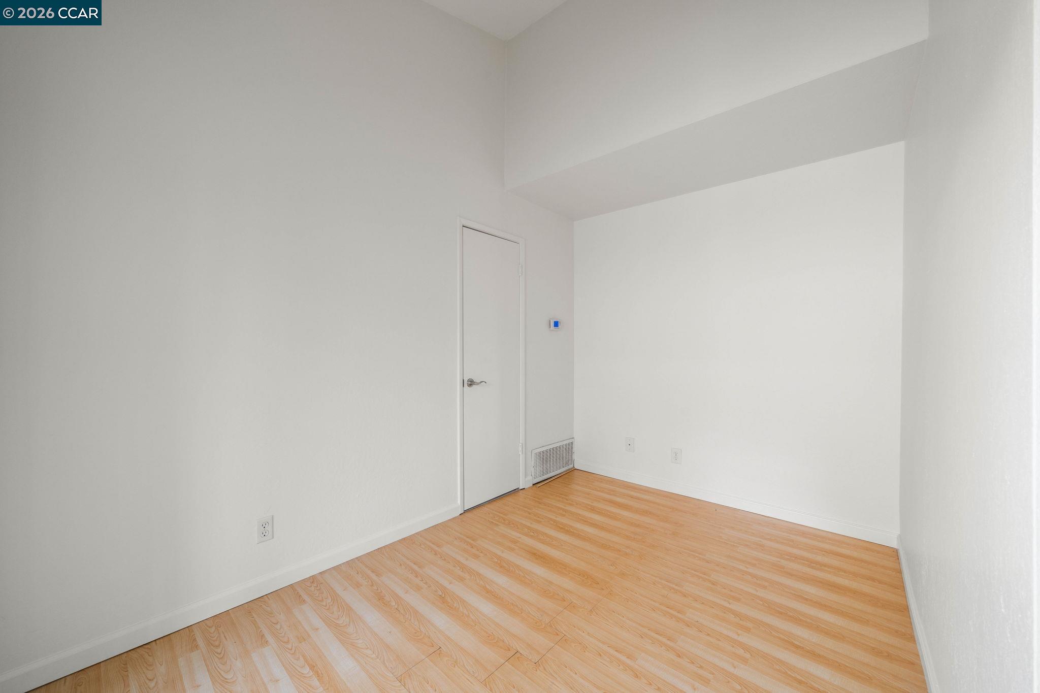 Photo #16: 41138589 Listing: Photo #16