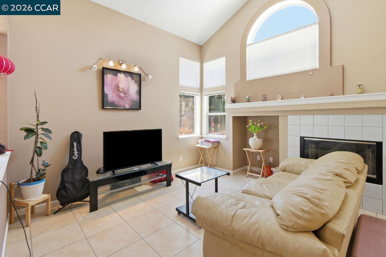 897 Sapphire Cir, Vacaville CA 95687 — photo 8