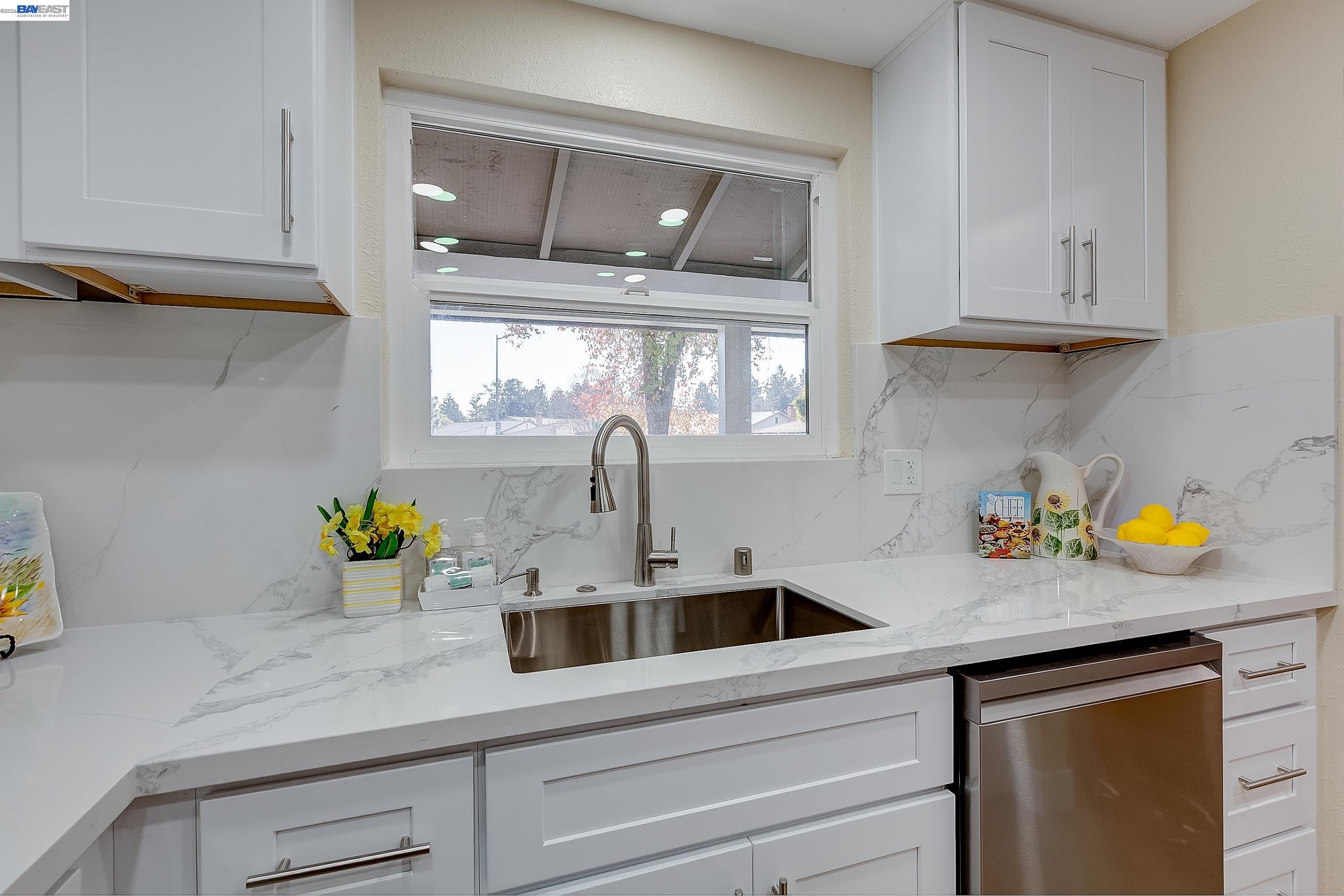 34312 CORNWALLIS CT, Fremont CA 94555 — photo 24