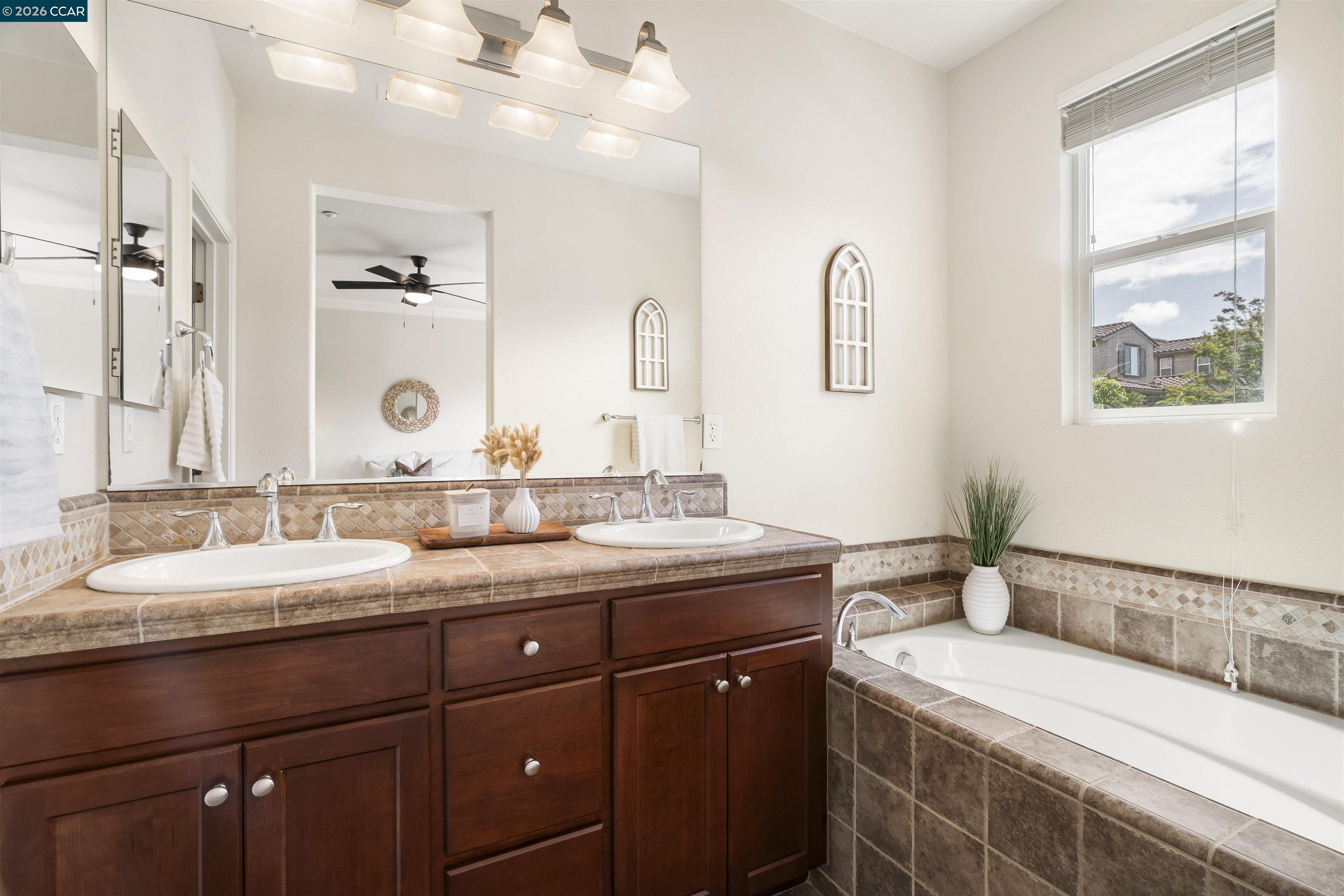 Photo #28: 41138612 Listing: Photo #28