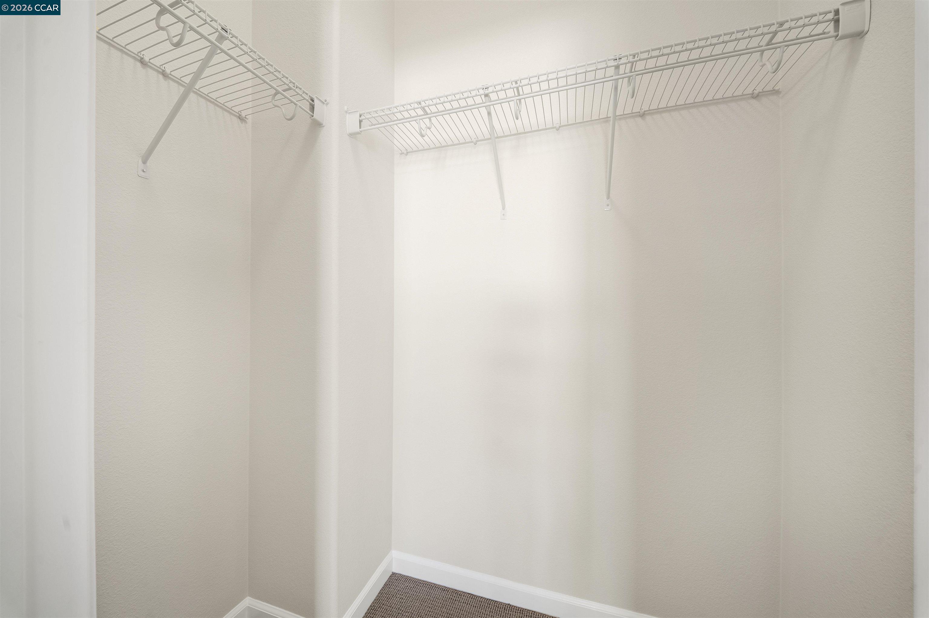 Photo #33: 41138612 Listing: Photo #33