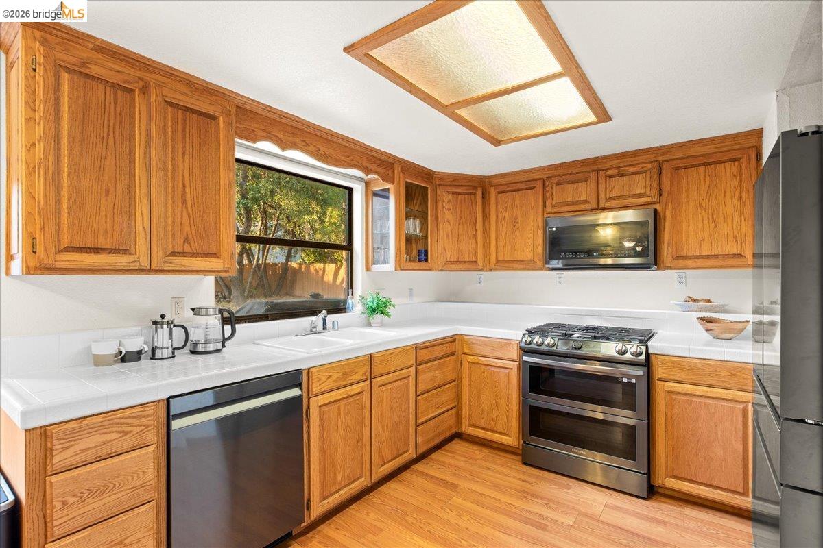 21787 Crystal Lake Dr, Sonora CA 95370 — photo 12