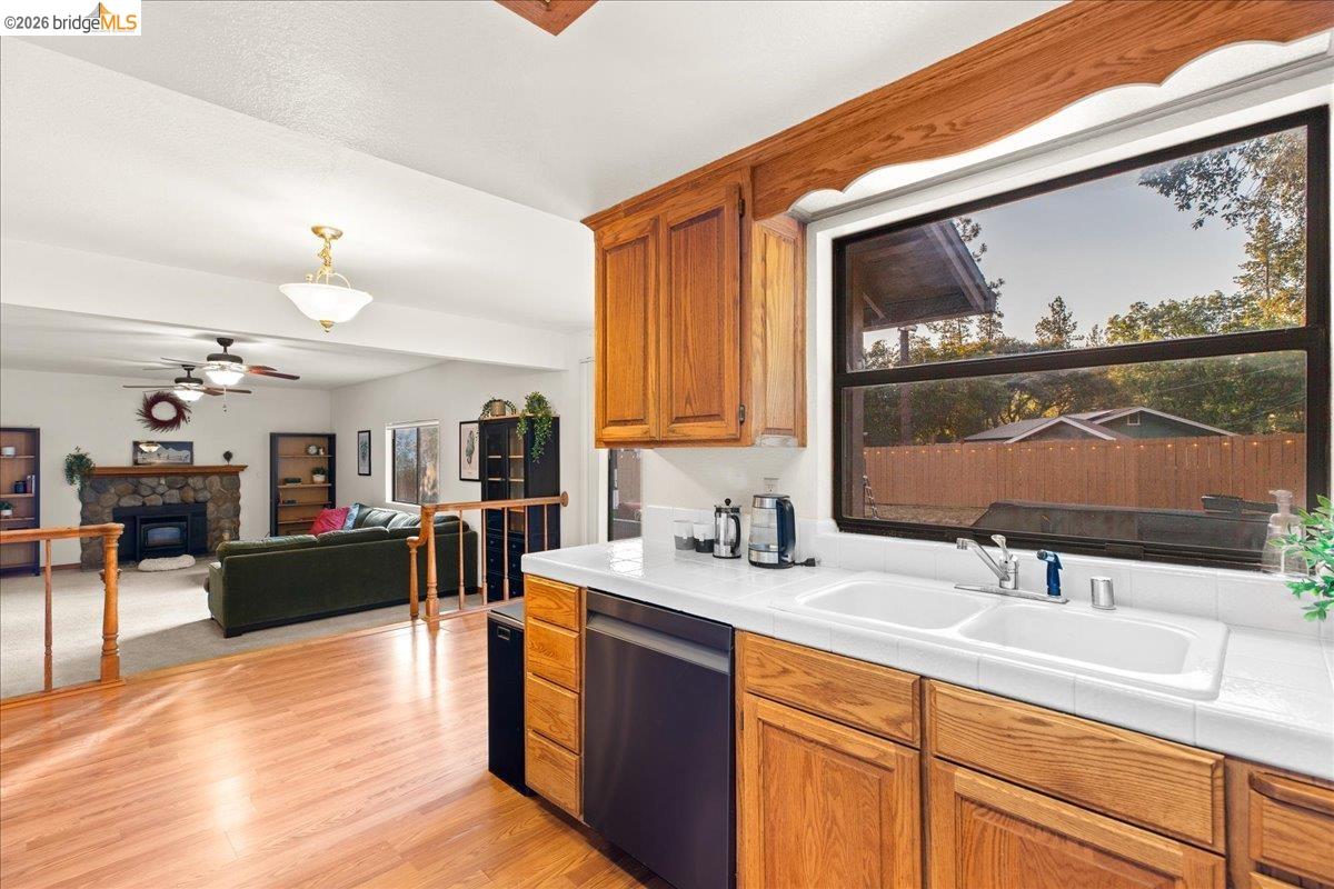 21787 Crystal Lake Dr, Sonora CA 95370 — photo 14