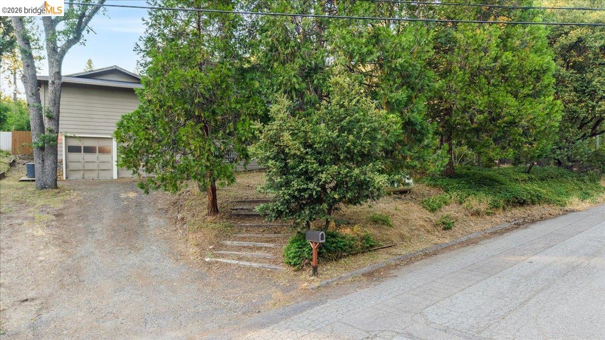 21787 Crystal Lake Dr, Sonora CA 95370 — photo 41