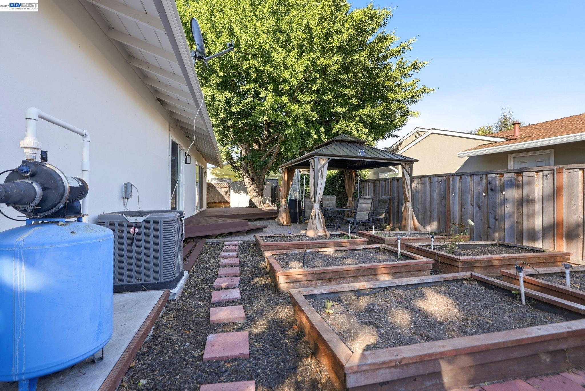 2394 Tahiti St, Hayward CA 94545 — photo 37