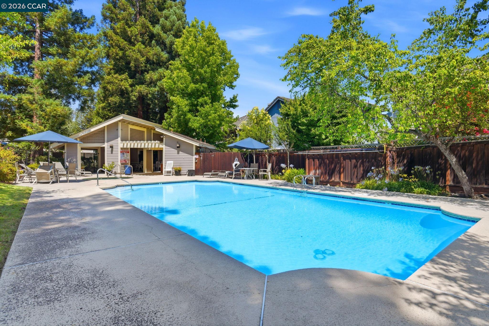 Photo #35: 41138640 Listing: Photo #35