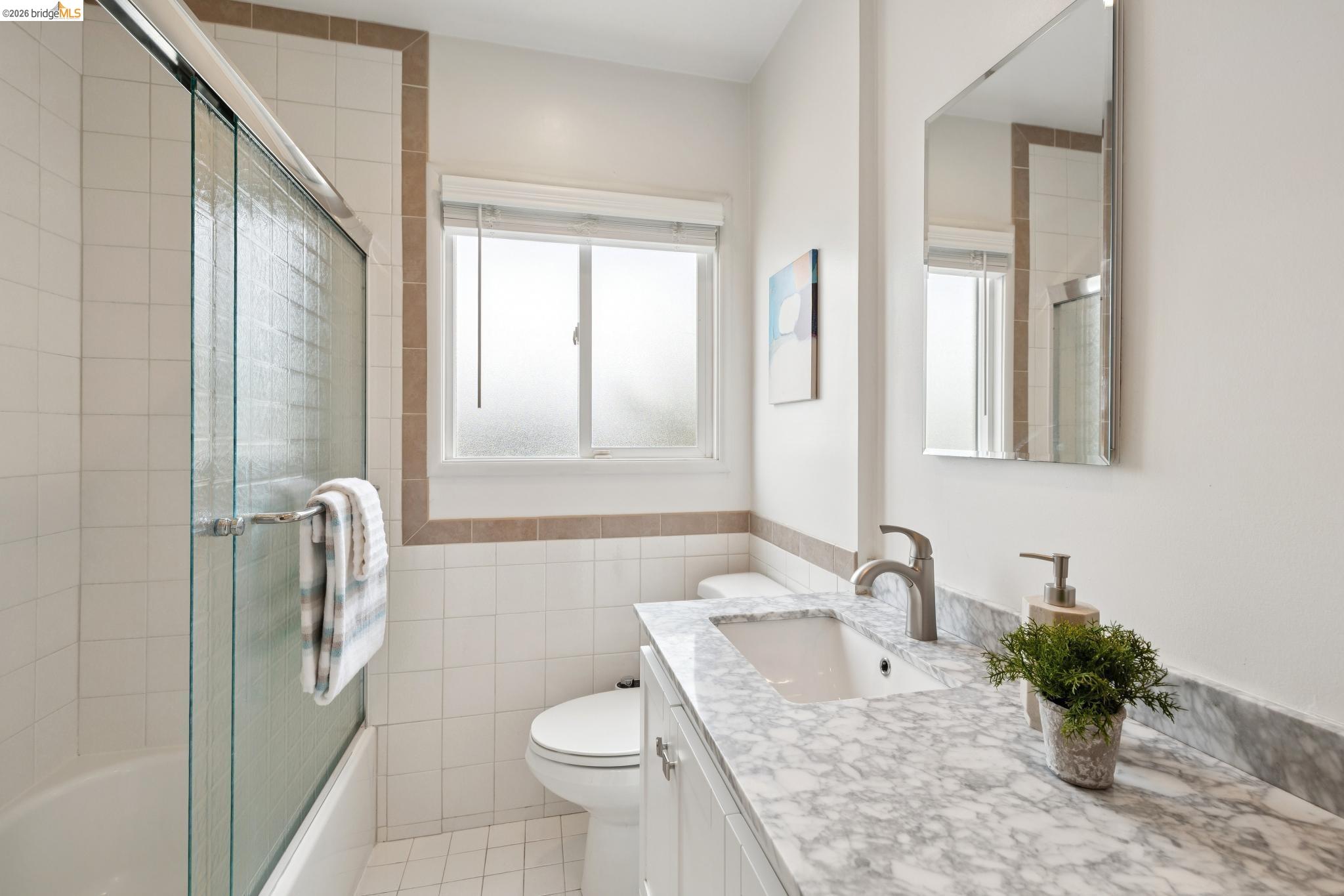 1000 Elm Ct