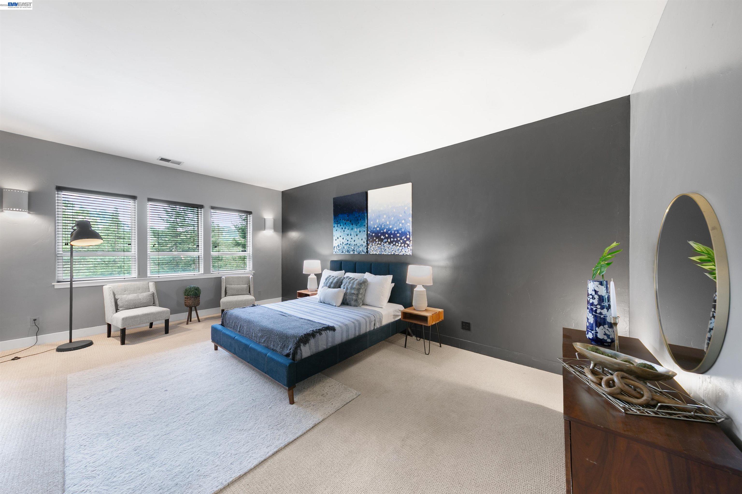 7010 Pinehaven Rd, Oakland CA 94611 — photo 13