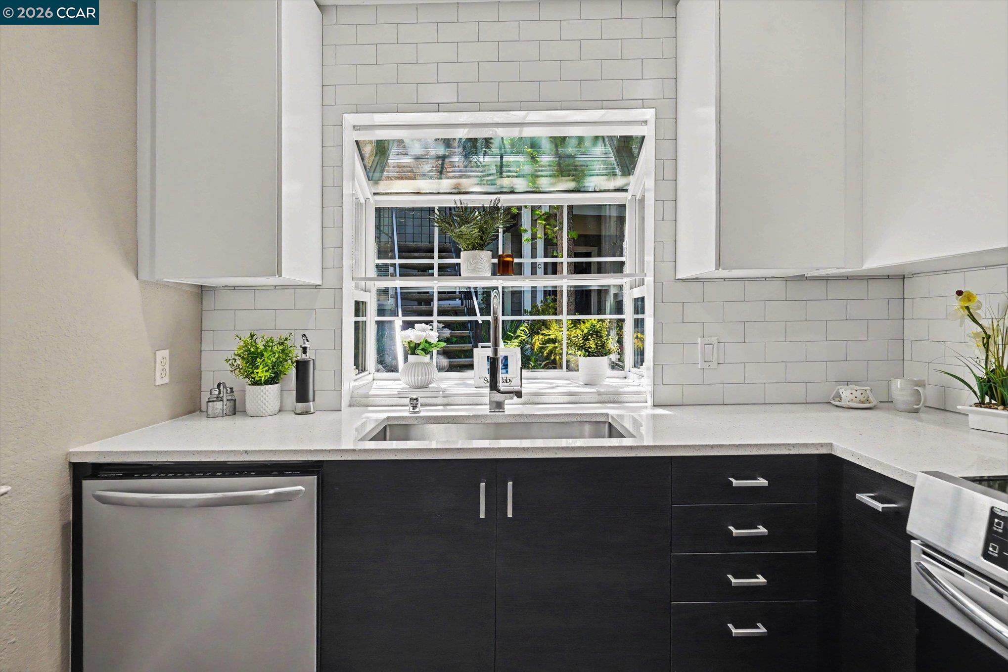 Photo #12: 41138685 Listing: Photo #12