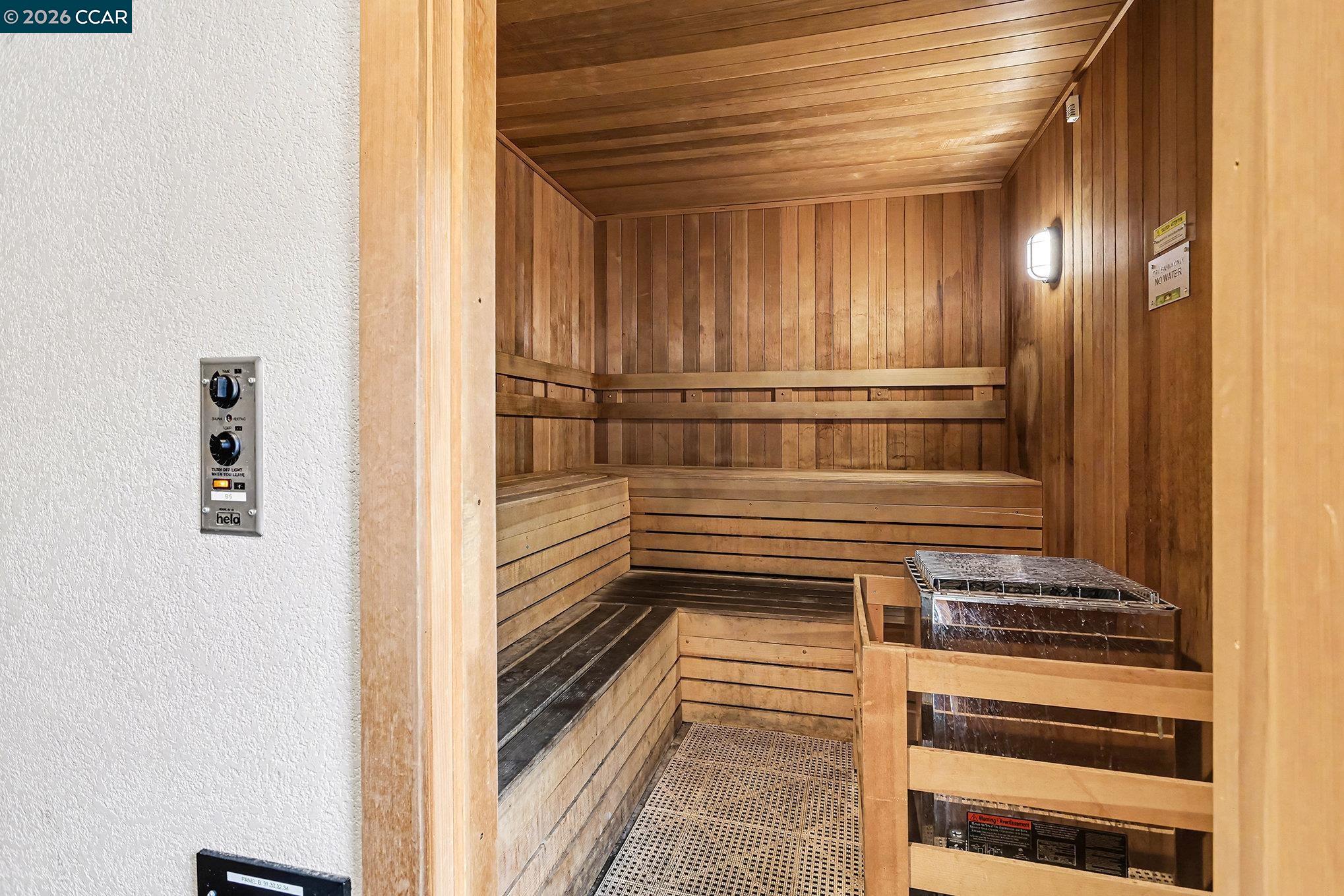 Photo #33: 41138685 Listing: Photo #33