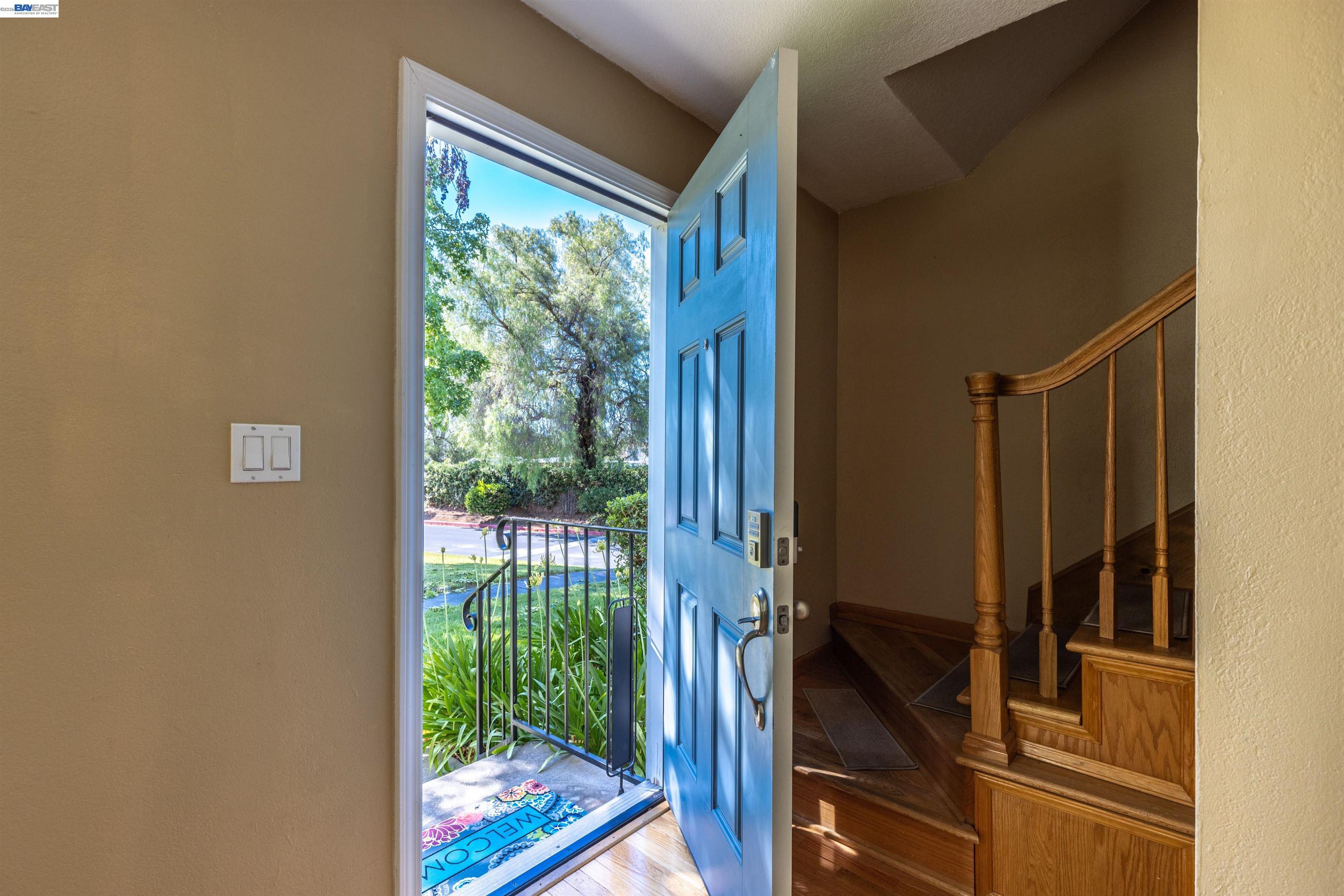Photo #3: 41138693 Listing: Photo #3