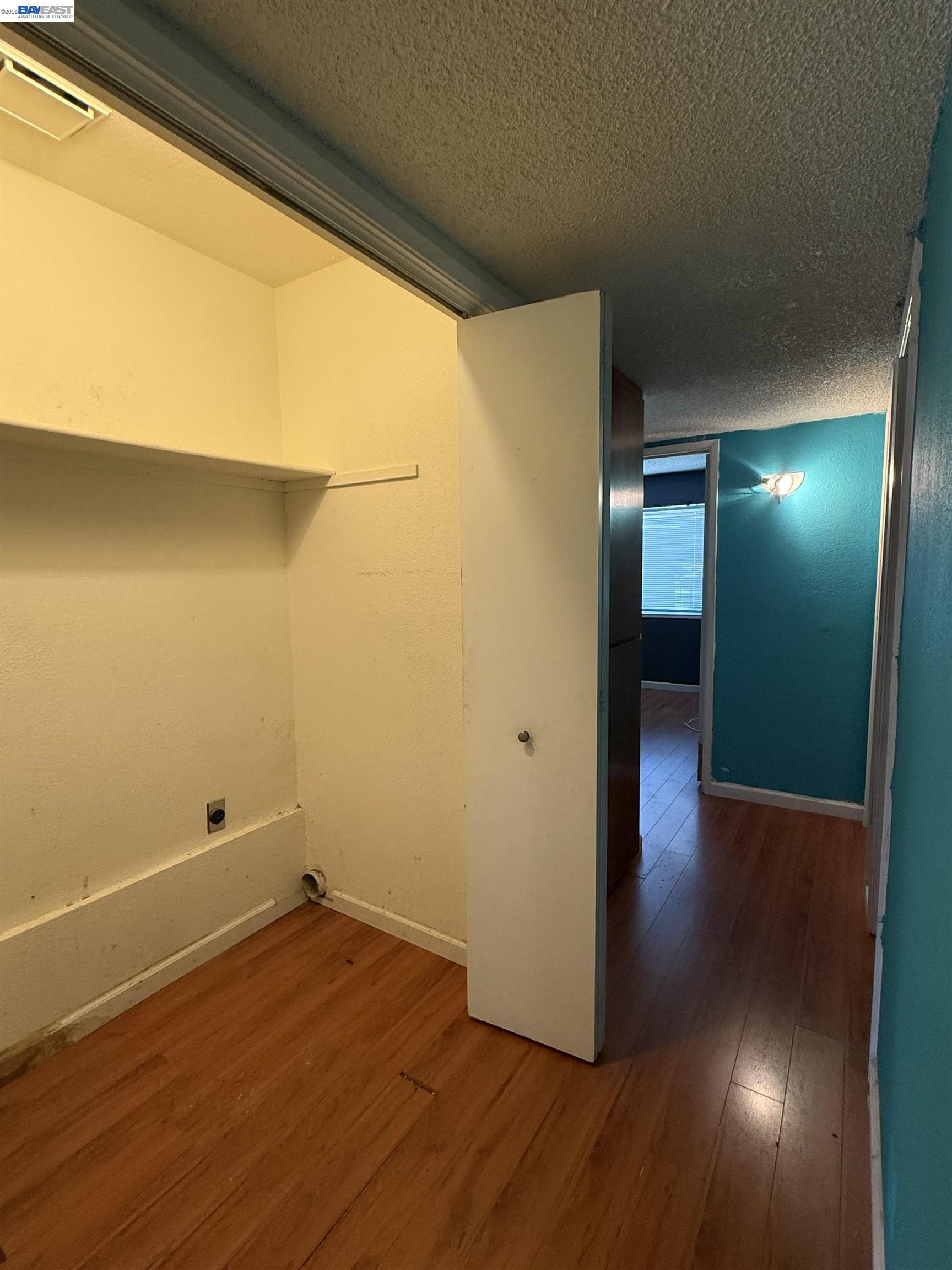Photo #15: 41138703 Listing: Photo #15