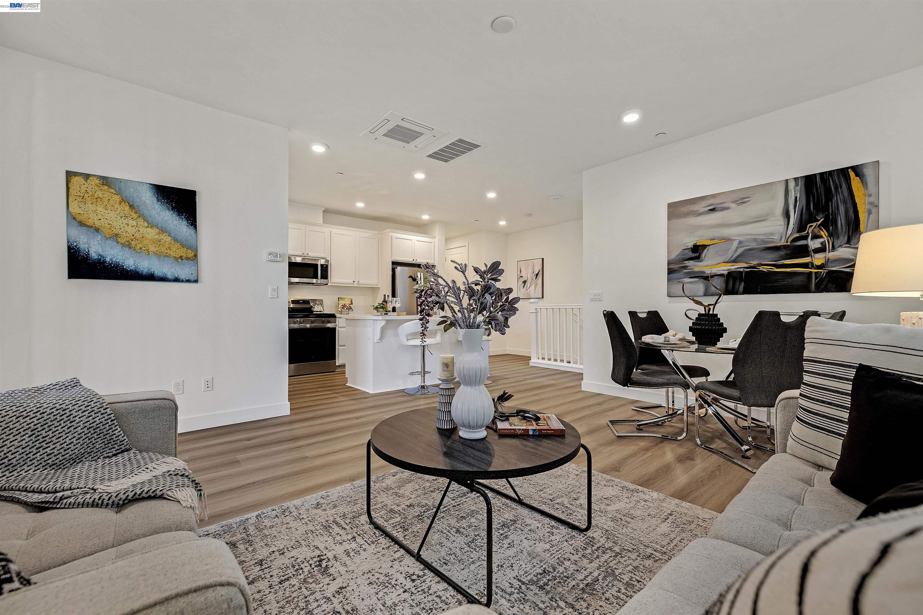 Photo #10: 41138729 Listing: Photo #10