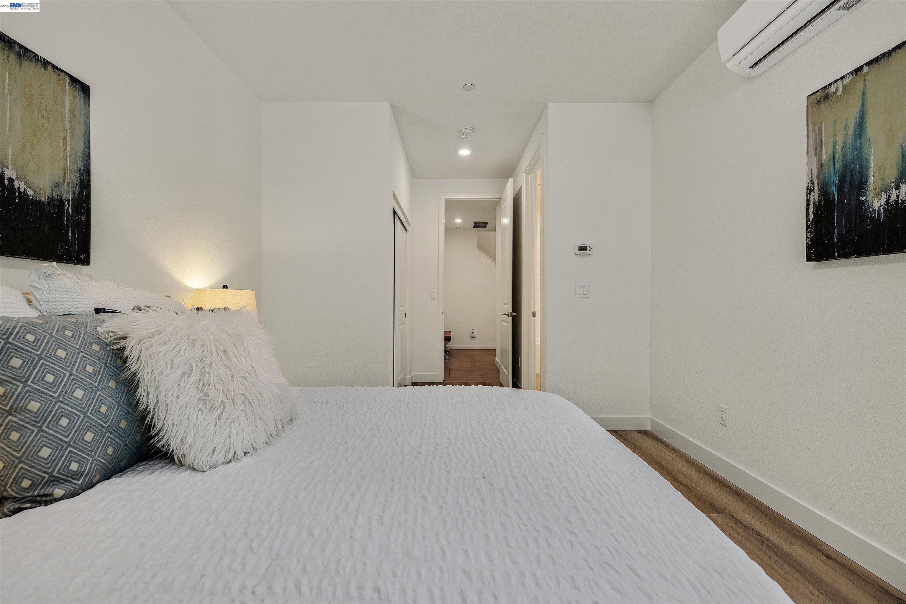 Photo #4: 41138729 Listing: Photo #4