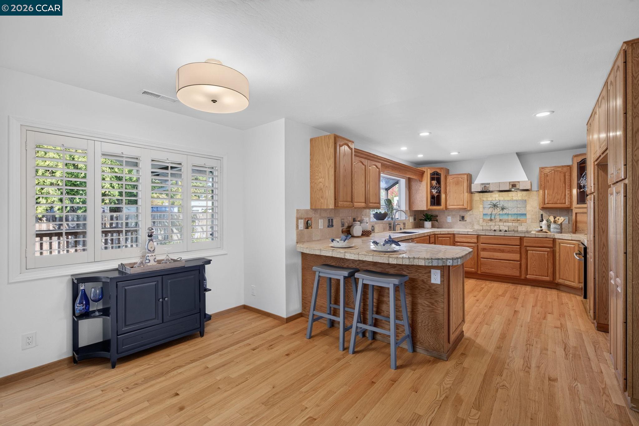 827 Wilmore Ave, Concord CA 94518 — photo 16