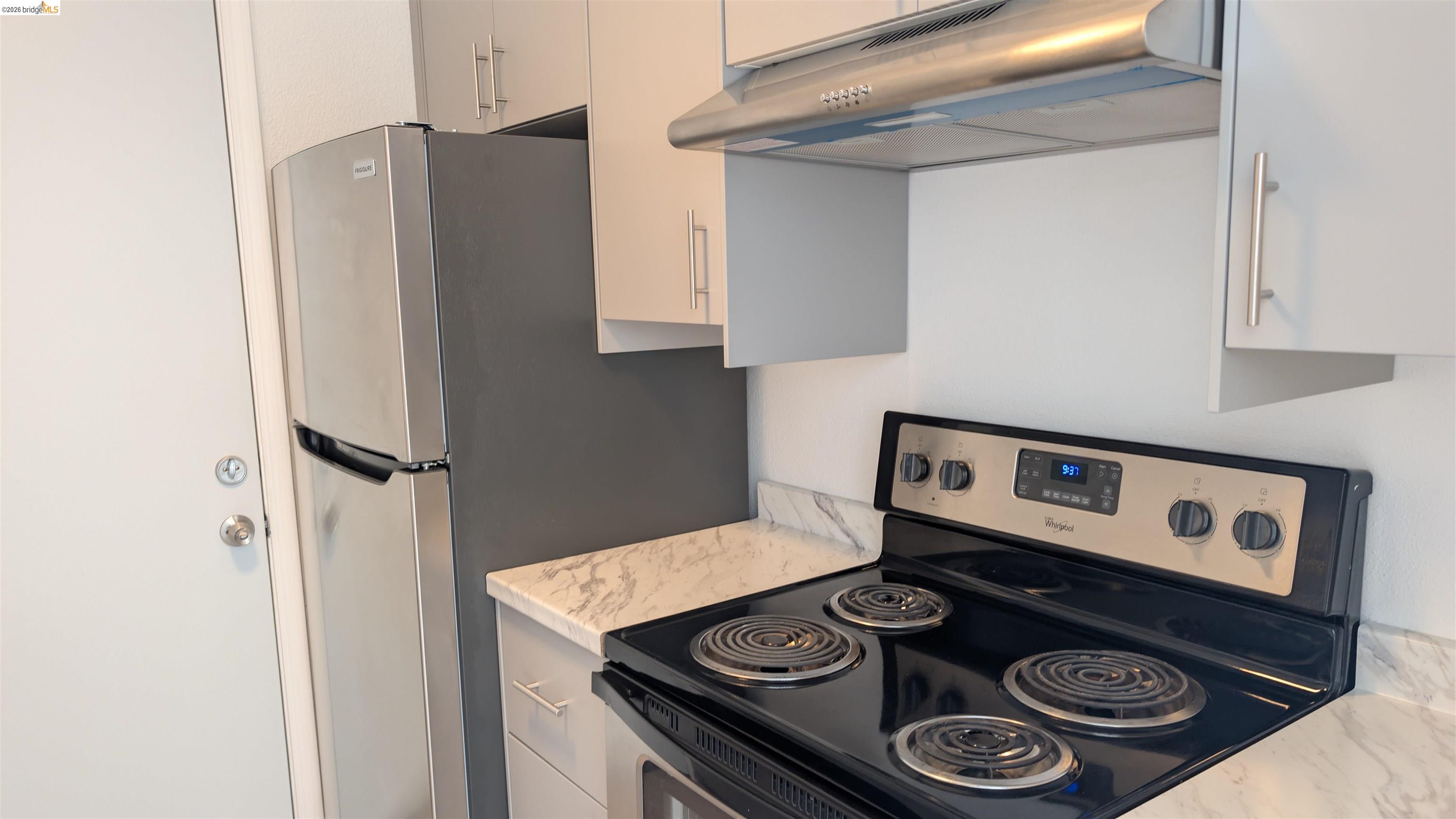 Photo #9: 41138742 Listing: Photo #9