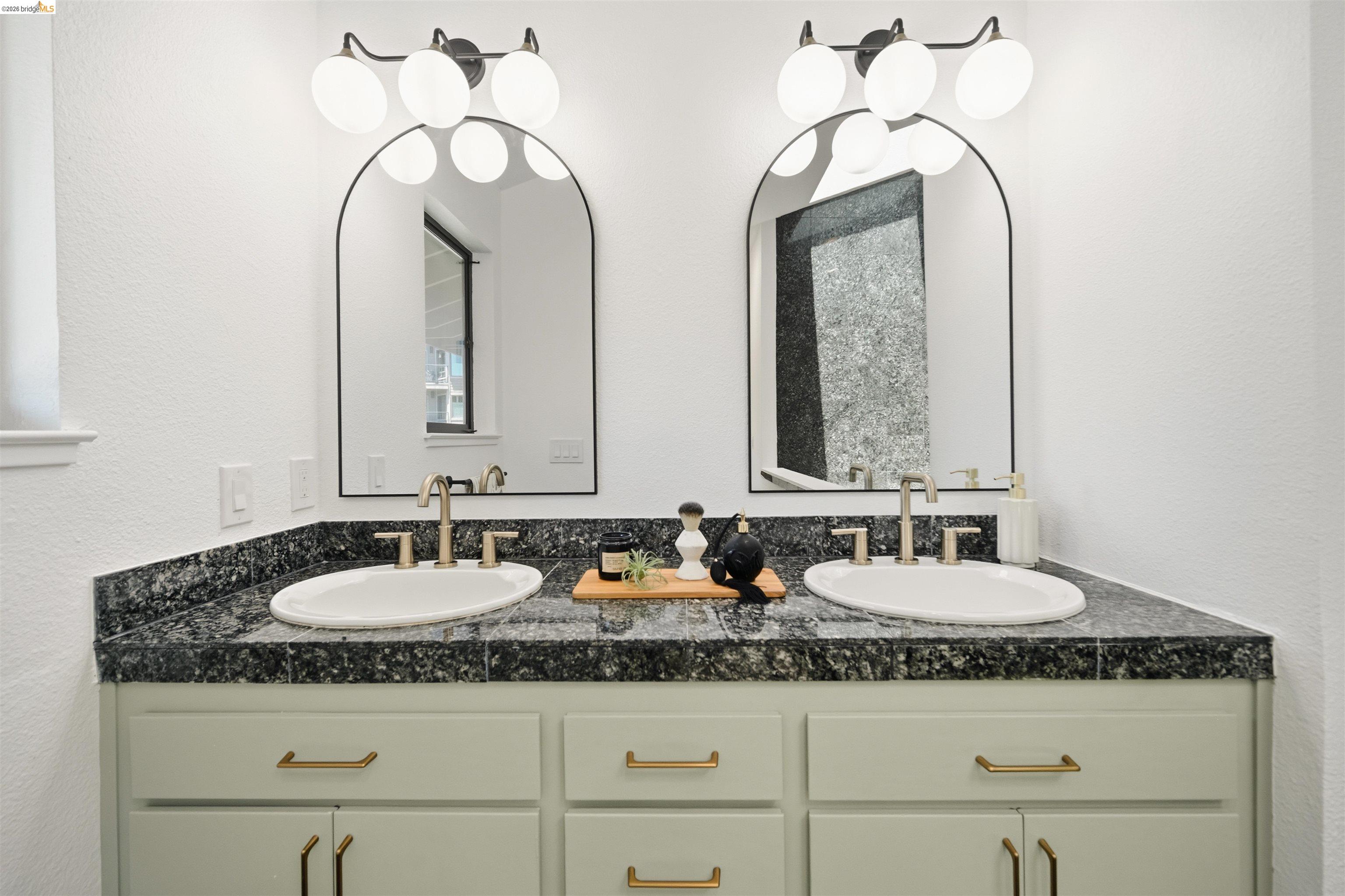 Photo #38: 41138751 Listing: Photo #38
